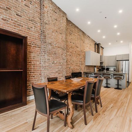 Elegant 3 Bedroom Apartment In Old Port - 302 Montreal Exteriér fotografie